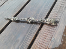 Load image into Gallery viewer, Mossy Wand
