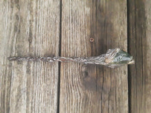 Load image into Gallery viewer, May Flower Wand