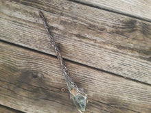 Load image into Gallery viewer, May Flower Wand