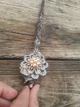 Load image into Gallery viewer, May Flower Wand