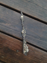 Load image into Gallery viewer, Mossy Wand
