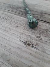 Load image into Gallery viewer, Green Royal Wand
