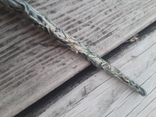 Load image into Gallery viewer, Green Royal Wand
