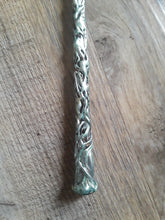 Load image into Gallery viewer, Green Royal Wand
